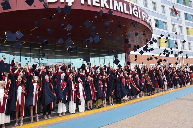 Diş Hekimliği mesleğine 156 taze kan