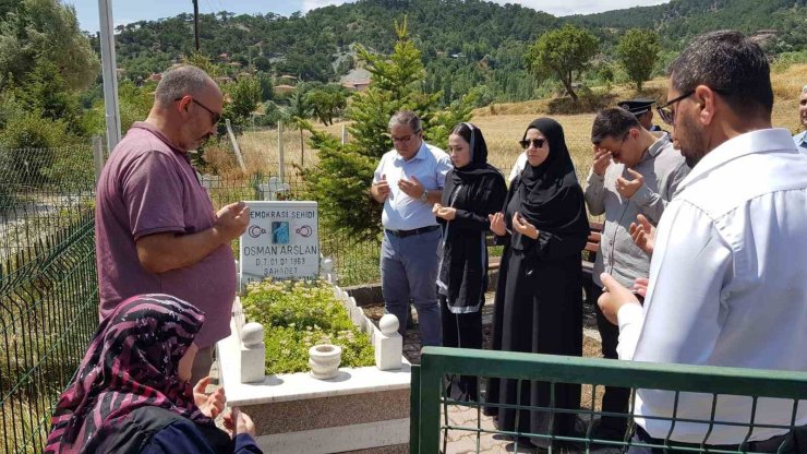 15 Temmuz şehidi kabri başında anıldı