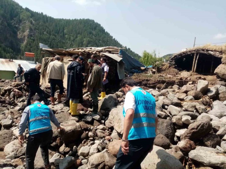 Erzurum Müftülüğünden afet bölgesine "Manevi Destek" ekibi