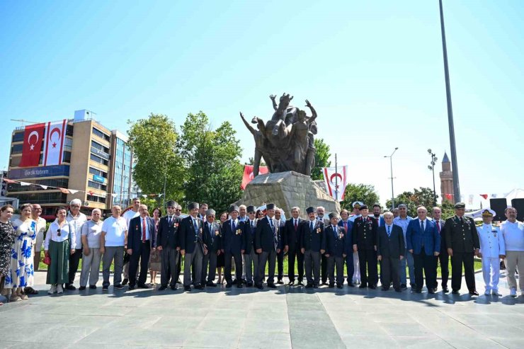 Yavru vatan KKTC’nin 50.yaşı Antalya’da coşkuyla kutlandı