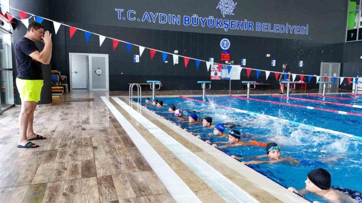 Aydın Büyükşehir Belediyesi’nden 35 branşta yaz kursu