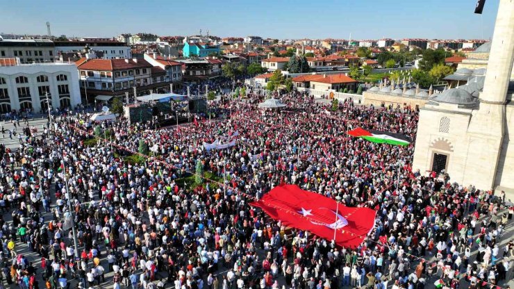 Konya Gazze mitinginde kenetlendi