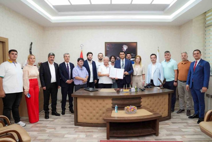 ANKA Hastanesi, Şehitkamil Belediyespor Kulübü’ne sponsor oldu