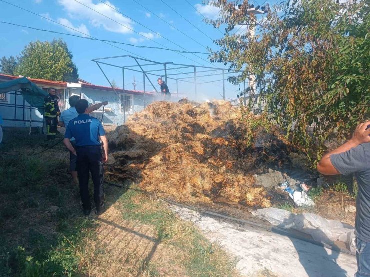 Tavşanlı’da korkutan samanlık yangını