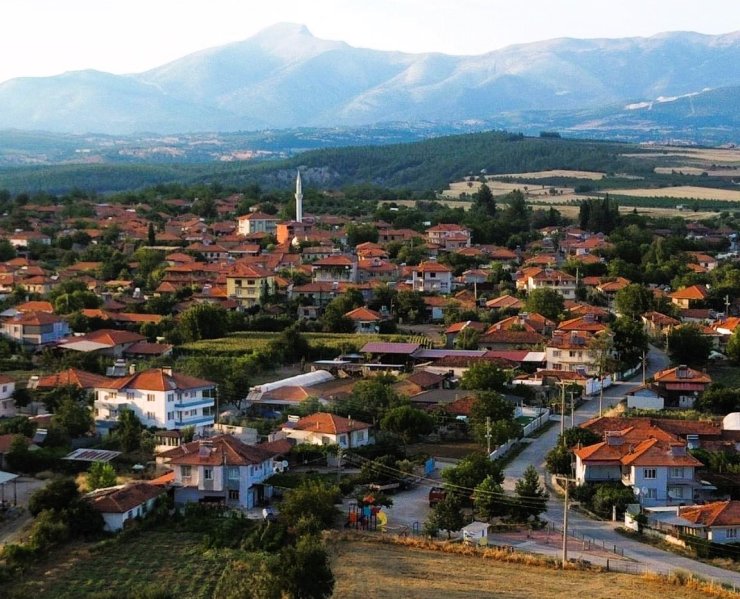 Mahallenin eksikleri için imece usulü yardım kampanyası başlatıldı