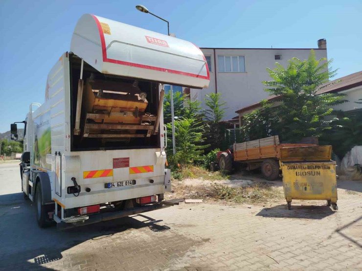 Osmaneli’nde tüm çöp konteynerleri temizlendi