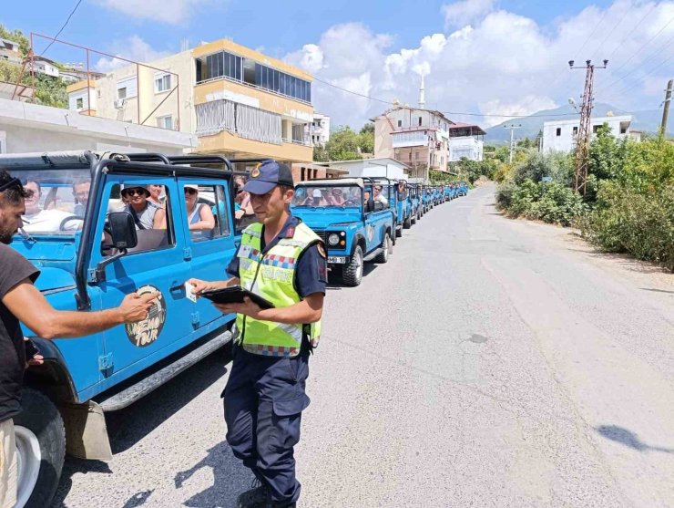 Alanya’da safari araçlarına yönelik denetim