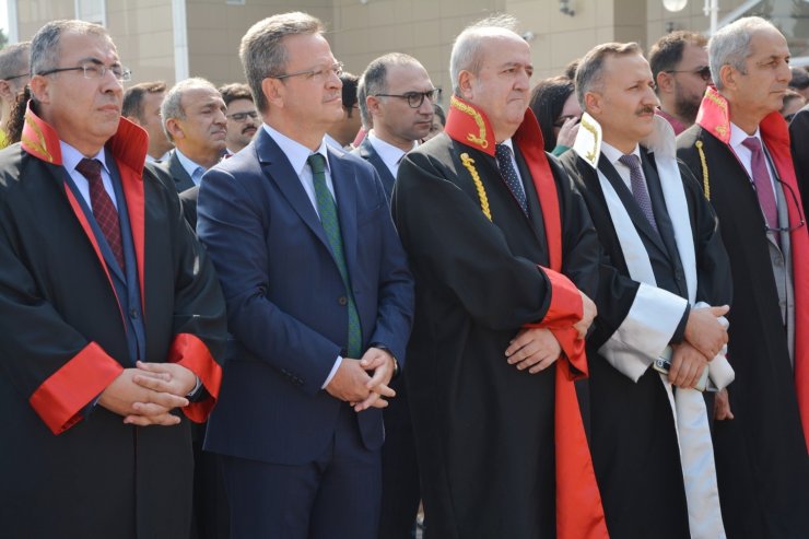 Manisa’da adli yıl düzenlenen törenle başladı