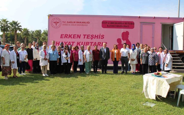 Sağlık çalışanlarına ziyaret edilerek halk haftası kutlandı