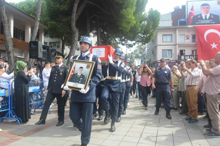 Diyarbakır şehidi son yolculuğuna uğurlandı