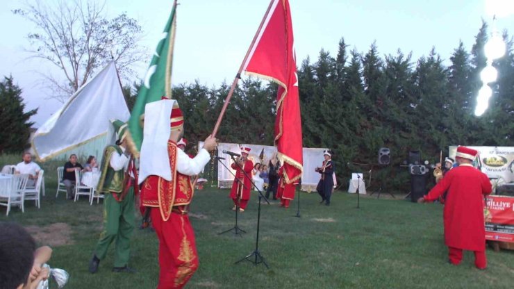 Yıllar önce oğlu için getirdiği mehteri işimdi de torunu için getirdi