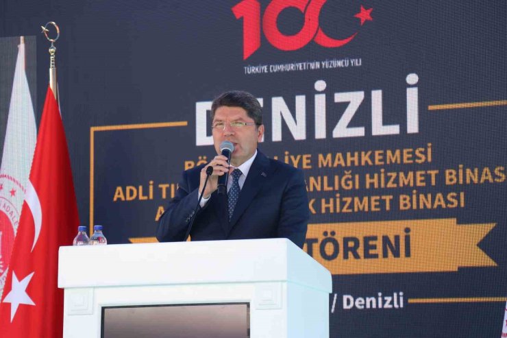 Bakan Tunç: "Bazı kararlar özelinde yapılan eleştiriler yargımızın temelini yıpratır, müsaade etmeyiz"