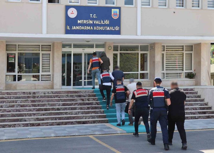 Mersin’de uluslararası uyuşturucu ticareti yapan şebekeye operasyon: 12 tutuklama