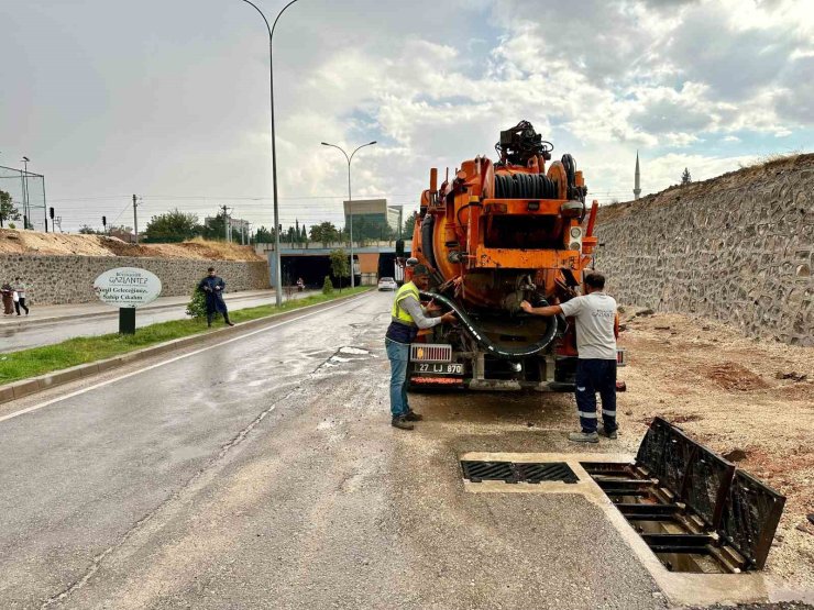 Gaziantep büyükşehir, meteorolojinin uyarısı sonrası harekete geçti