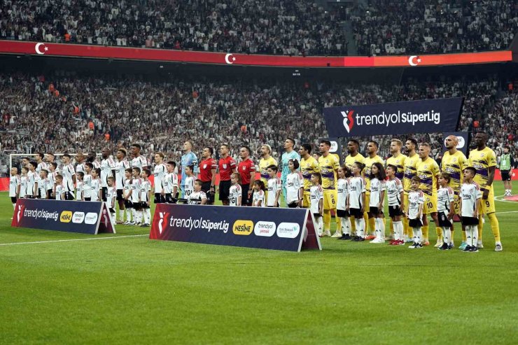 Trendyol Süper Lig: Beşiktaş: 0 - Eyüpspor: 0 (Maç devam ediyor)