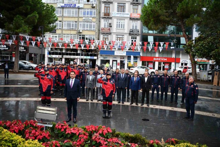 Başkan Doğan: “İtfaiyenin yaptığı hizmet her türlü takdirin ötesinde”