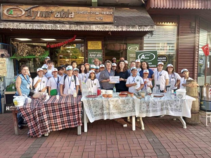 TÜBİTAK projesi kapsamında Çaycuma’da öğrenciler manda yoğurdunu tattılar