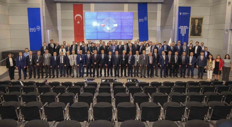 Rektör Hacımüftüoğlu, Türkiye-Özbekistan Eğitim Forumu’na katıldı