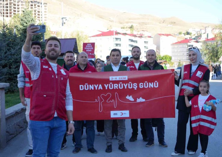 Bayburt’ta ‘Dünya Yürüyüş Günü’ dolayısıyla yürüyüş yapıldı