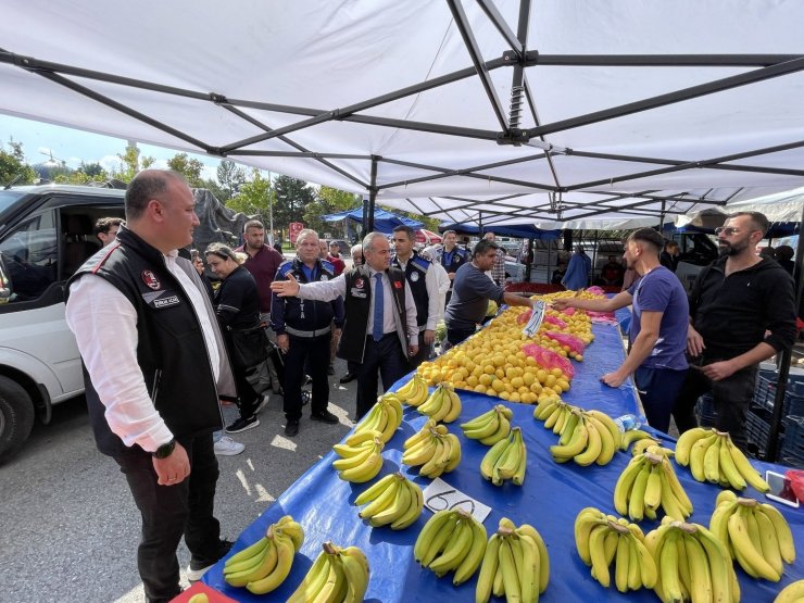 Zabıta ekiplerinin pazar denetimler sürüyor