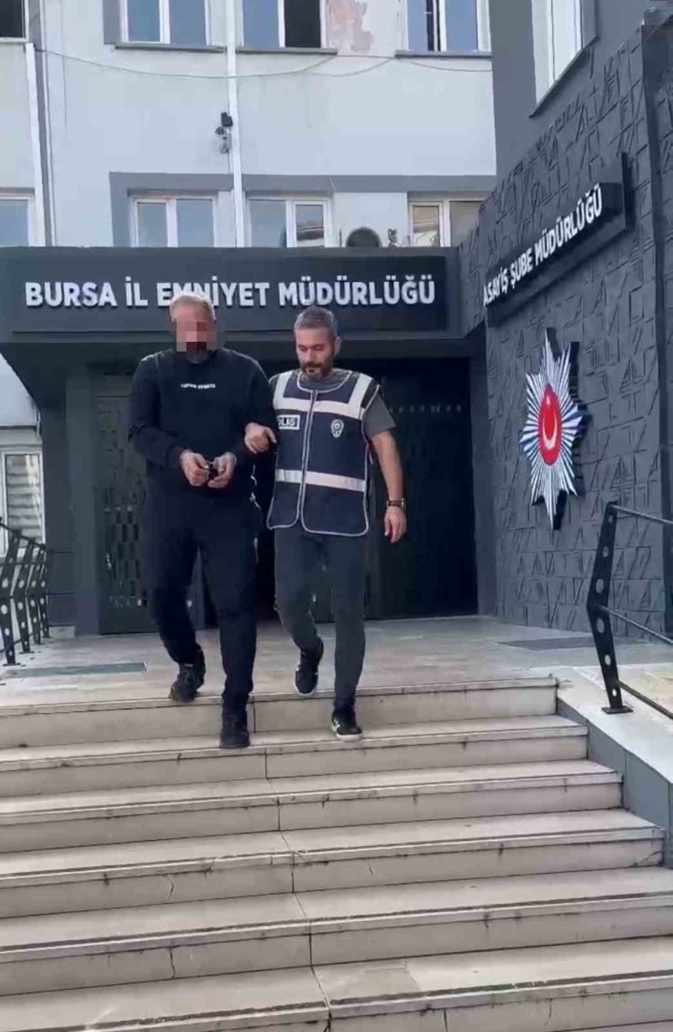 Siber dolandırıcılıktan hapis cezasıyla aranan şüpheli 4 yıl sonra Bursa’da yakalandı