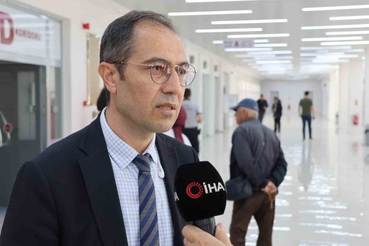 İl Sağlık Müdürü Erşan: "Risk grubundaki vatandaşlarımızı tesislerimize bekliyoruz"