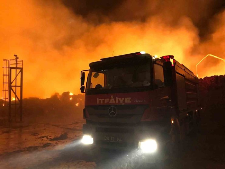 Bursa itfaiyesi durmadı! Yangından yangına koştu...