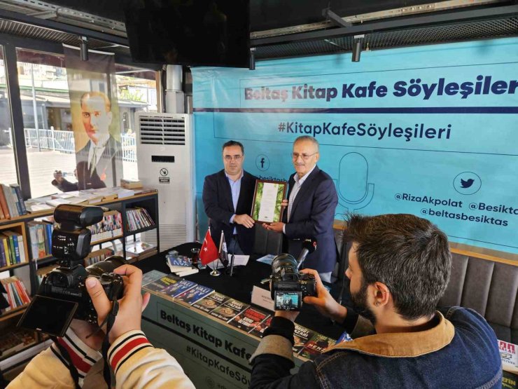 Beşiktaş Belediyesi Beltaş Kitap Kafe’de Saygı Öztürk’ü ağırladı