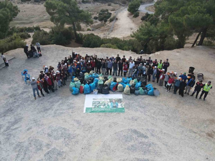 Kavşit Yaylası’nda ormanlar çöpten arındırıldı