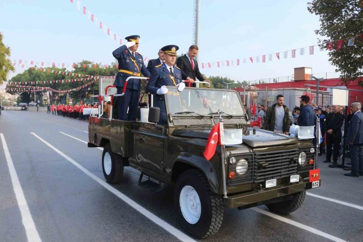 Balıkesir’de Cumhuriyet Coşkusu