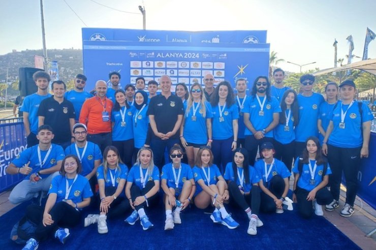 ALKÜ Alanya Avrupa Triatlon kupasında gönüllü oluyor