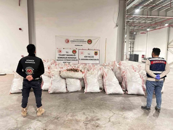 Ağrı’da 4 ton 503 kilogram metanfetamin ele geçirildi