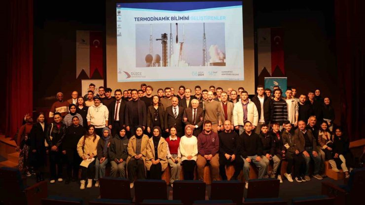 Prof. Dr. Sadık Kakaç Düzce Üniversitesi öğrencileriyle buluştu