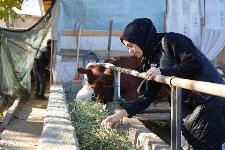 Gıda mühendisi 2 çocuk annesi devletten aldığı destek ile genç yaşta besici oldu