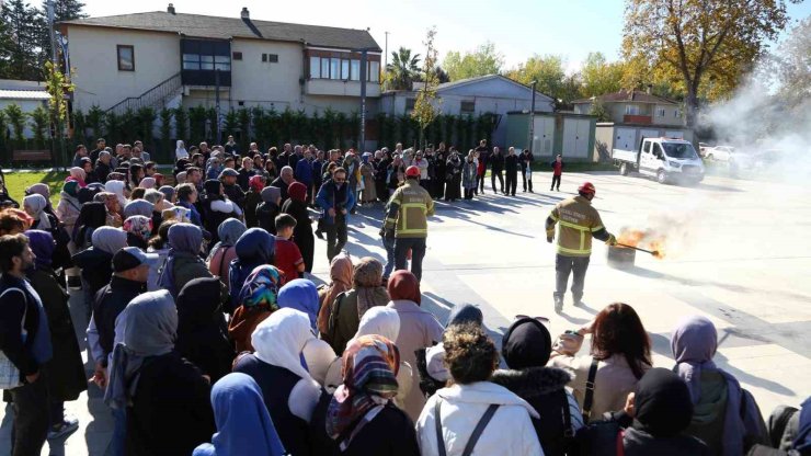 Başiskele’de afetlere hazırlık eğitimi