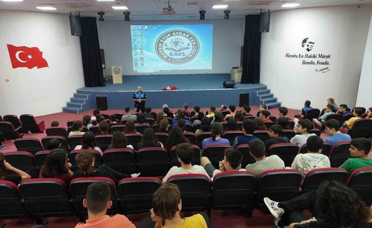 Mersin’de öğrenciler ’güvenlik’ konusunda bilgilendirildi