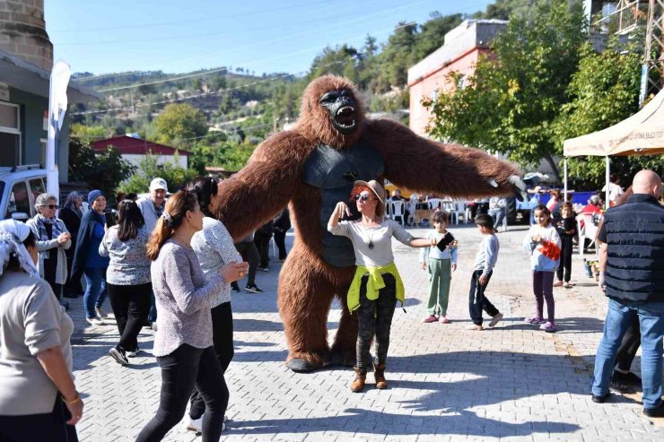 Mersin’de ’Kırsal Mahalle Buluşmaları’ devam ediyor