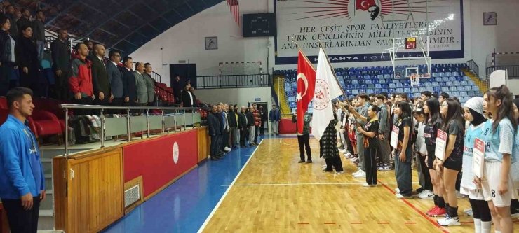 Kütahya’da 2024-2025 eğitim-öğretim yılı okul sporları müsabakaları başladı