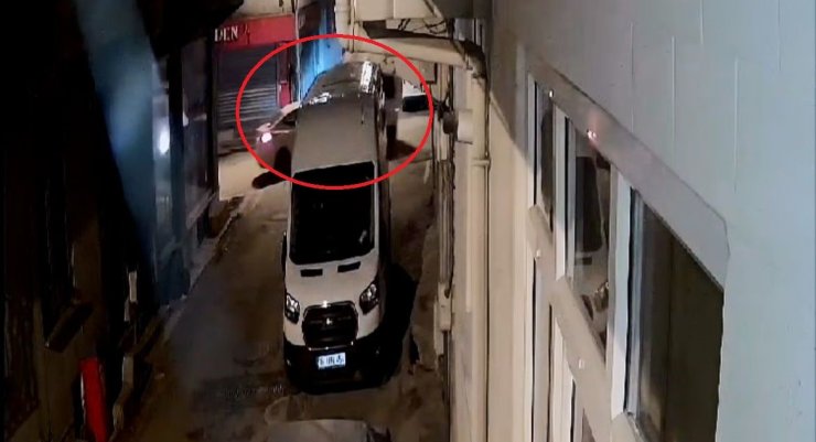 Bursa’da iki araç kafa kafaya çarpıştı: 3 yaşındaki bebek yaralandı