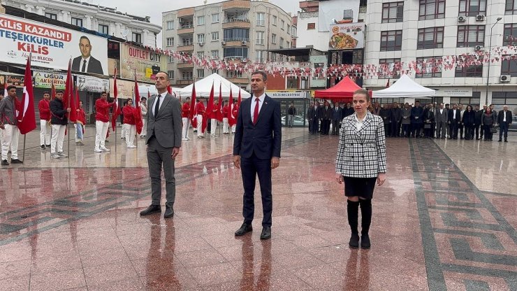 Kilis’te 24 Kasım Öğretmenler Günü kutlandı