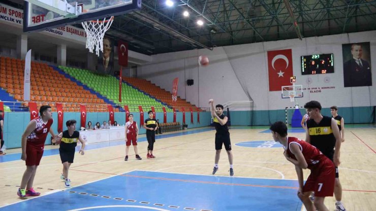 Elazığ’da U18 basketbol yerel lig mücadelesi sona erdi