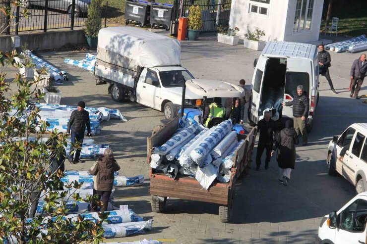 Yalova’da 167 çiftçiye 59 ton sera naylonu dağıtıldı