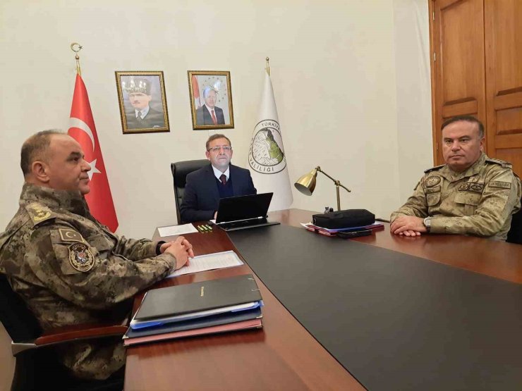 Kars’ta asayiş ve güvenlik toplantısı yapıldı