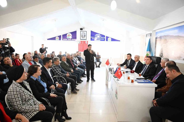 Başkan Böcek Demre’de açılış yaptı, incelemelerde bulundu