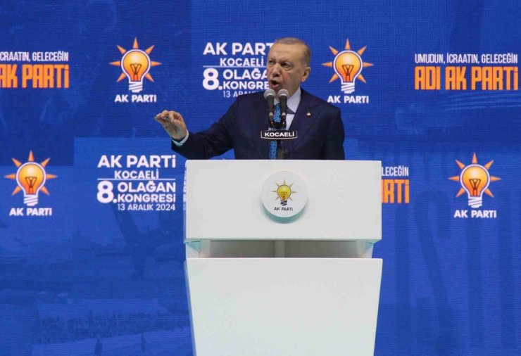 Cumhurbaşkanı Erdoğan: "Hak ve halk hesaba çekmeden biz kendimizi hesaba çekeceğiz"