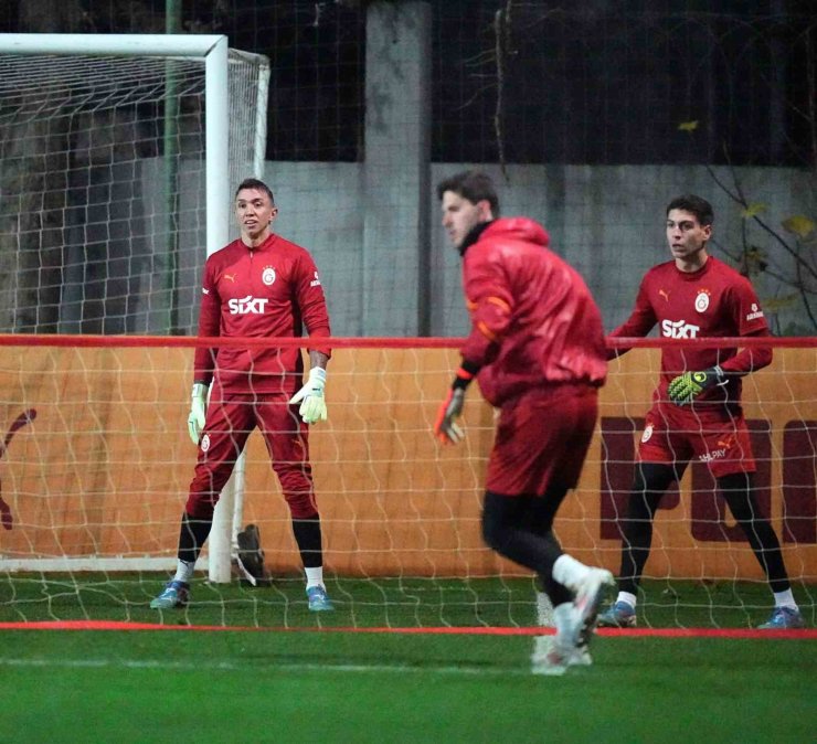 Galatasaray, Trabzonspor maçı hazırlıklarına başladı