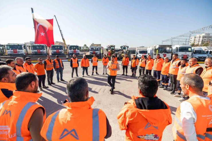 Mersin’de karla mücadele ekipleri hazırlıklarını tamamladı