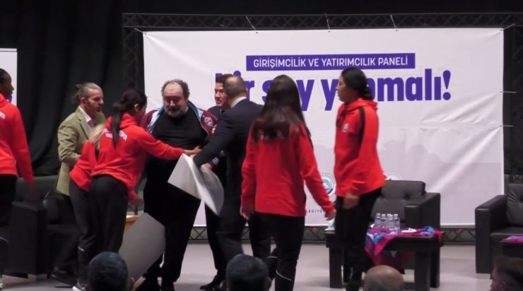 İşadamı Nevzat Aydın “Girişimcilik ve Yatırım’ panelinde fenalaştı