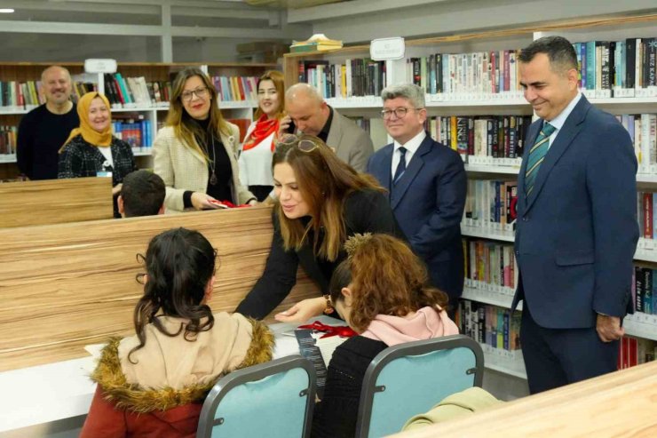 Alanya’da özel öğrenciler kitaplarla buluştu