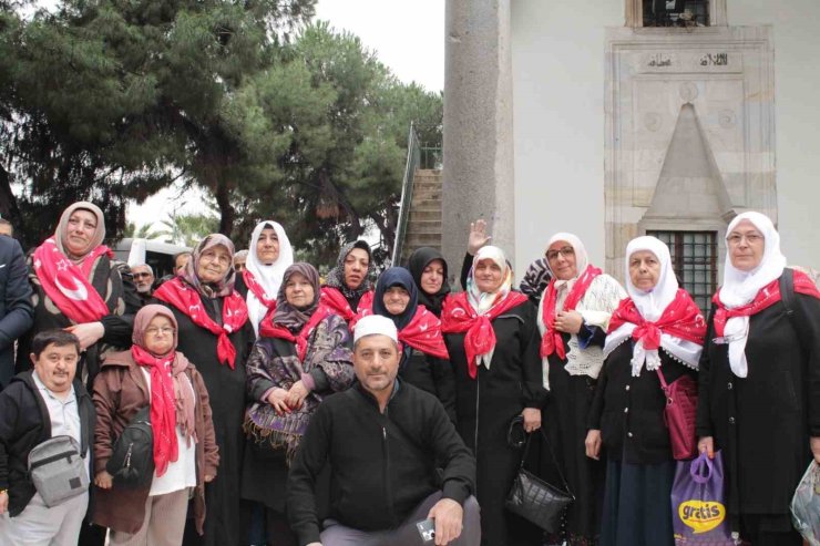 Aydınlı umreciler kutsal topraklara uğurlandı